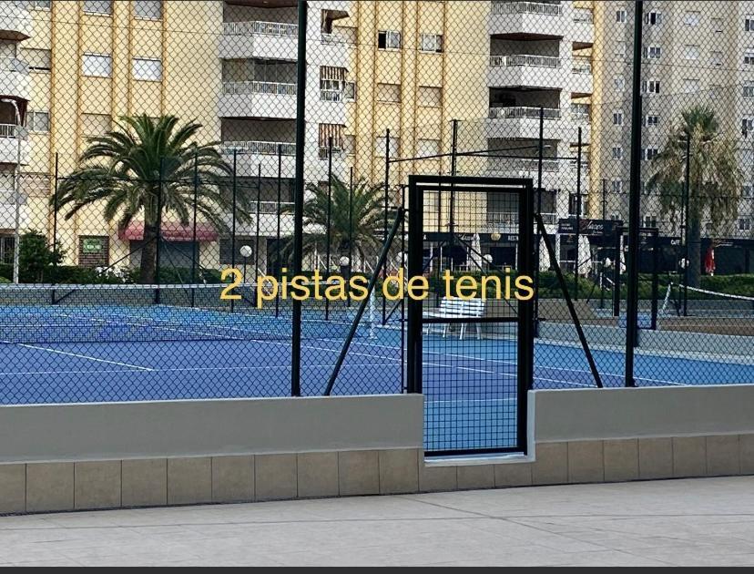 Apartamento Los Carmenes, Playa De Gandia Екстериор снимка